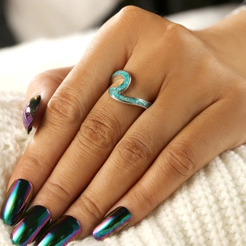 *MILDRED* Sparkle Blue Wave Fashion Ring Size 7
